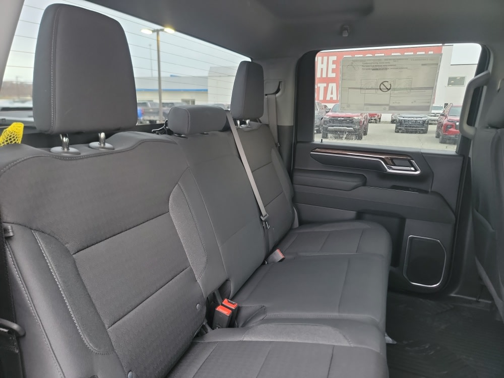 Thumbnail: 2026 Chevrolet Silverado 3500 - 11