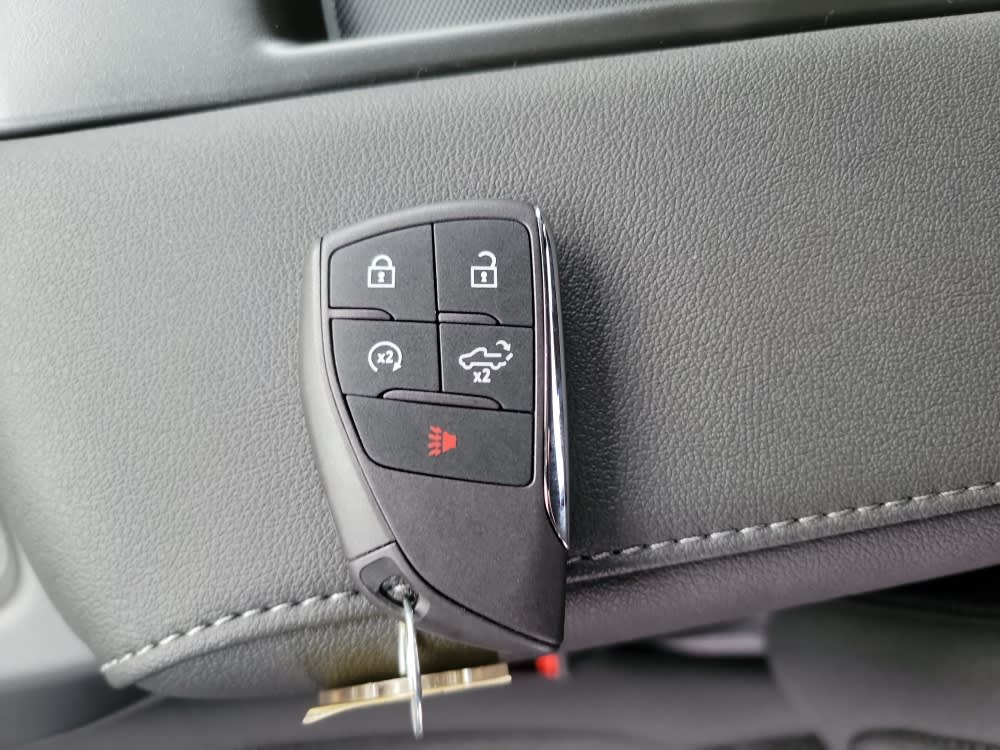 Thumbnail: 2026 Chevrolet Silverado 3500 - 15