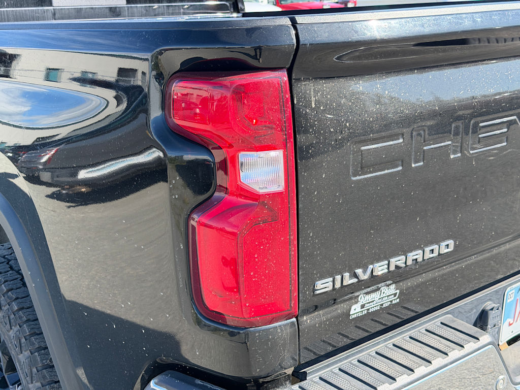 Thumbnail: 2020 Chevrolet Silverado 2500 - 19