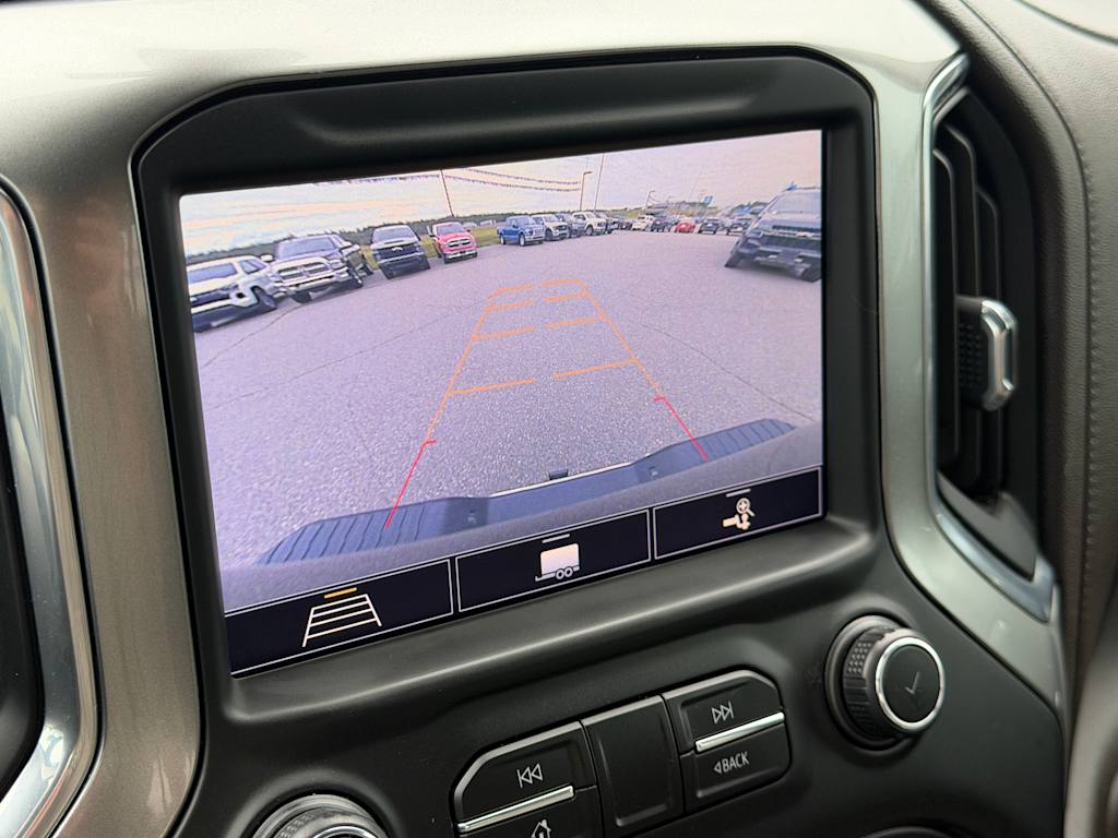 Thumbnail: 2020 Chevrolet Silverado 2500 - 12