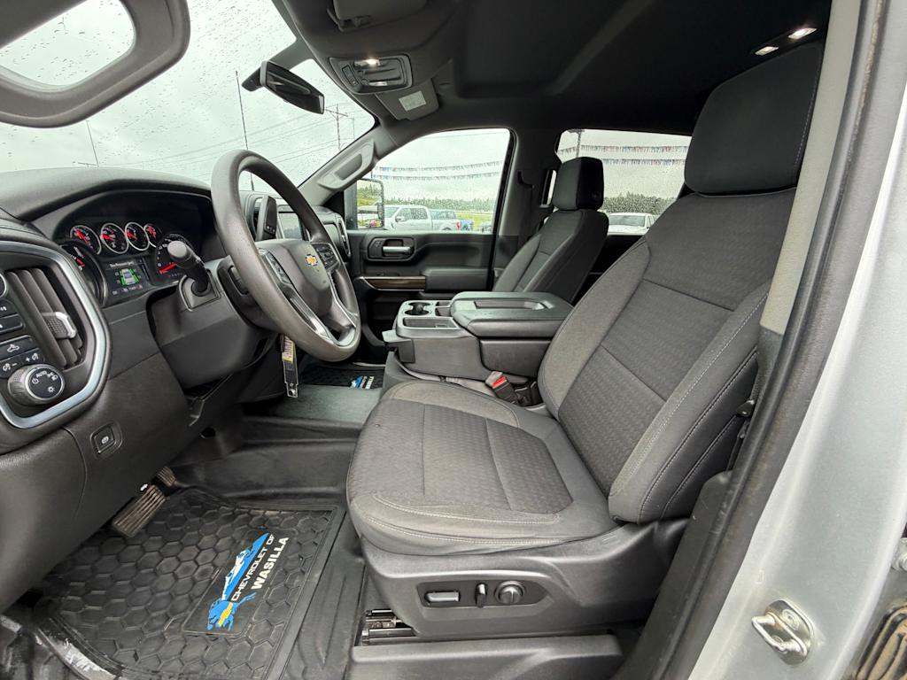 Thumbnail: 2021 Chevrolet Silverado 3500 - 9