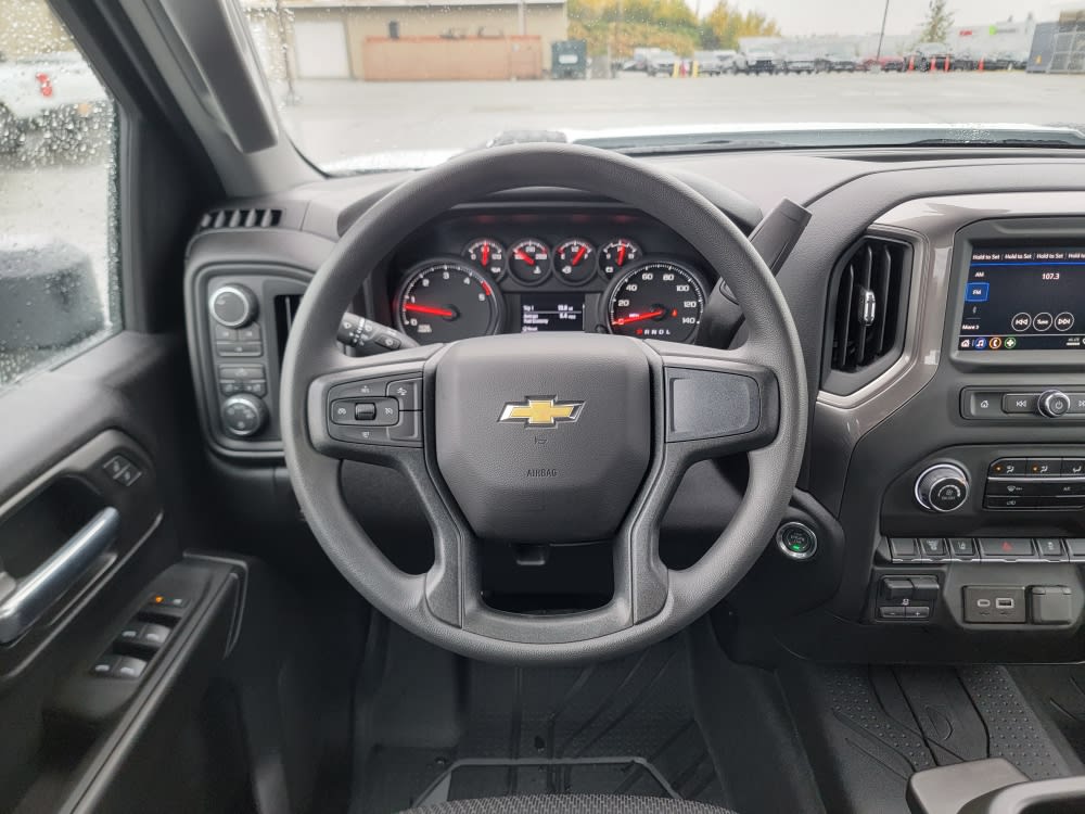 Thumbnail: 2025 Chevrolet Silverado 3500 - 2