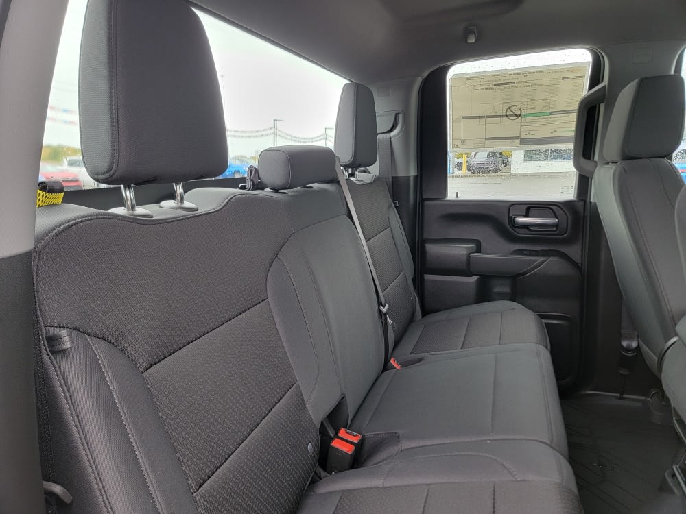 Thumbnail: 2025 Chevrolet Silverado 3500 - 11