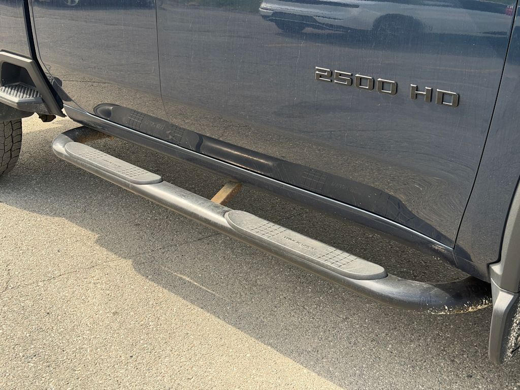 Thumbnail: 2020 Chevrolet Silverado 2500 - 20