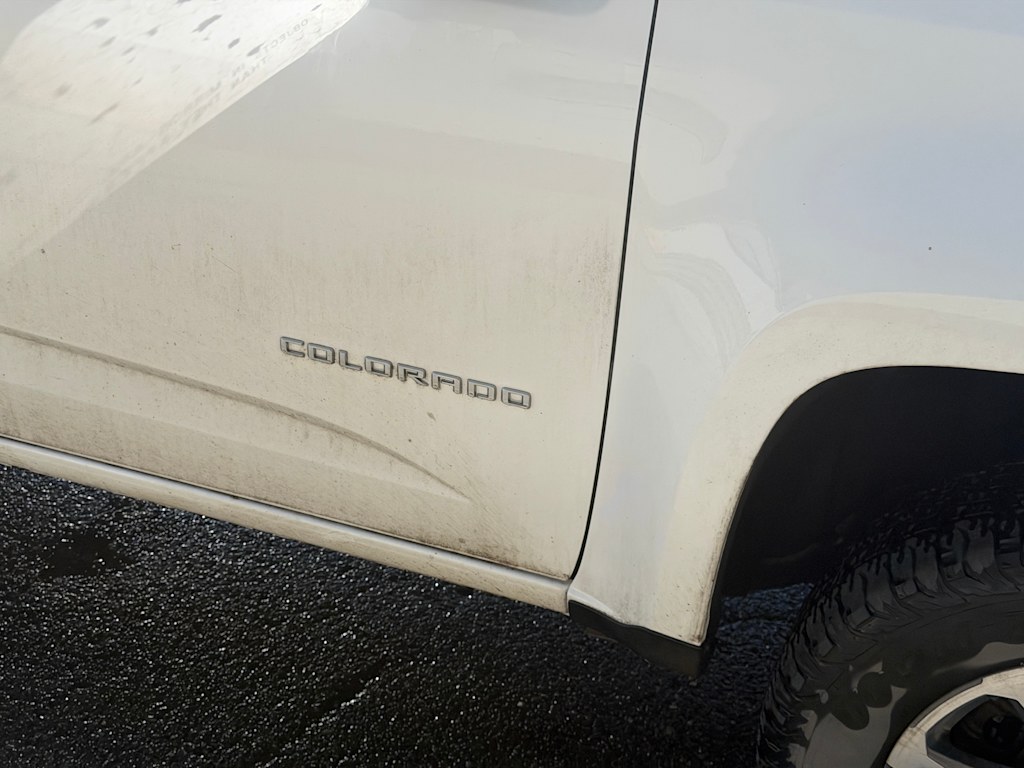 Thumbnail: 2021 Chevrolet Colorado - 8