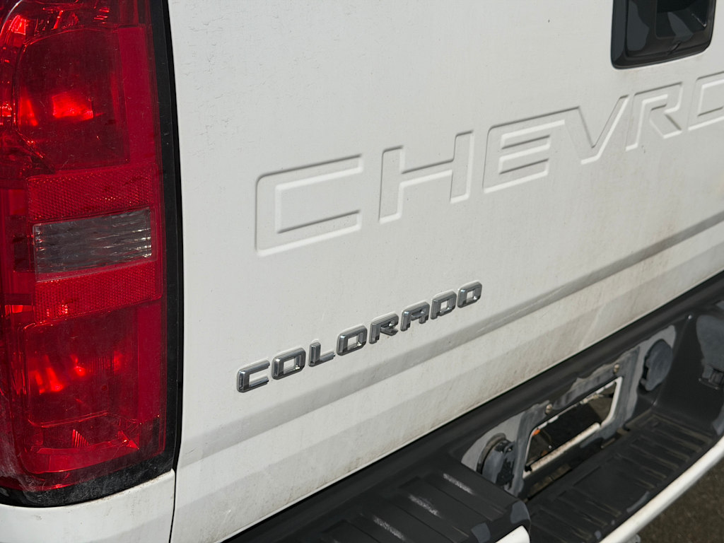 Thumbnail: 2021 Chevrolet Colorado - 23