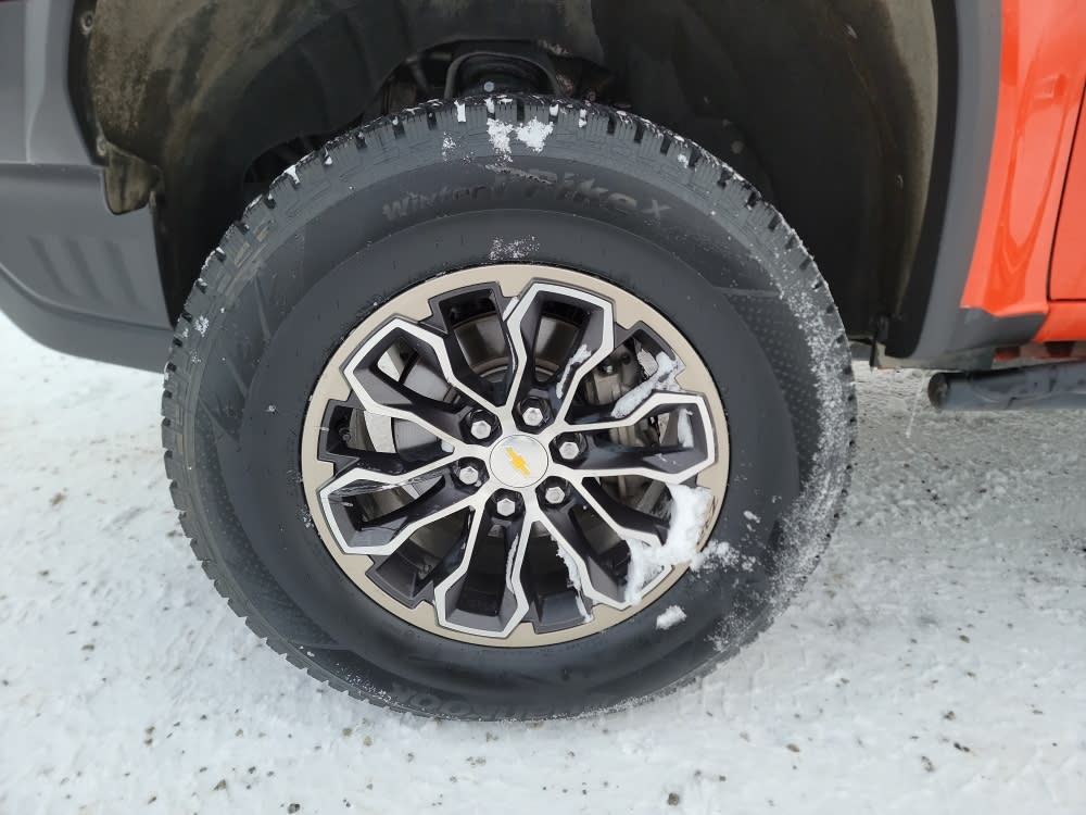 Thumbnail: 2019 Chevrolet Colorado - 8