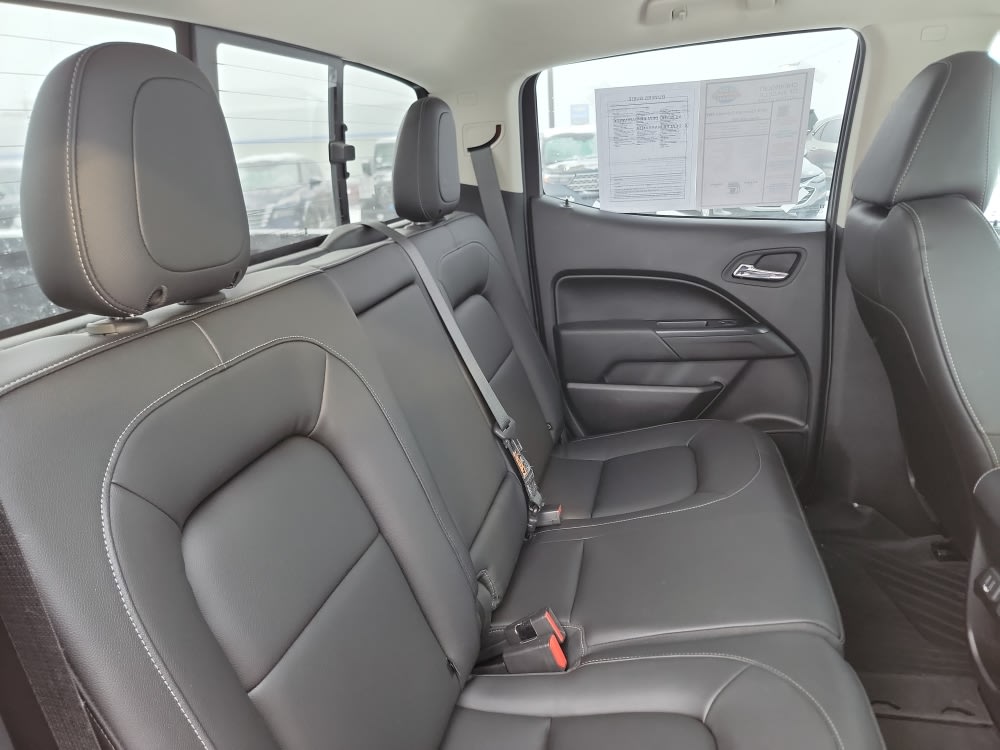 Thumbnail: 2019 Chevrolet Colorado - 12