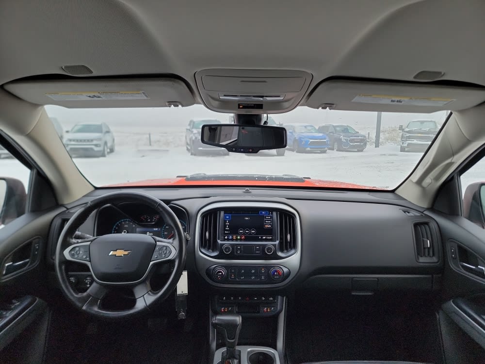 Thumbnail: 2019 Chevrolet Colorado - 9