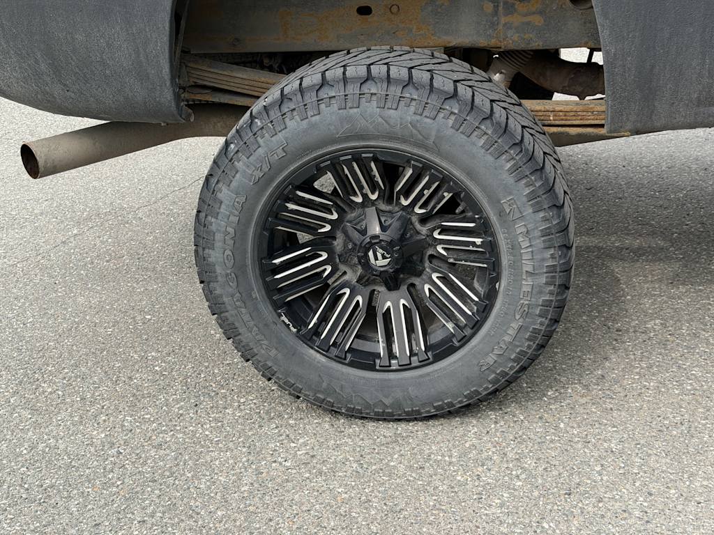 Thumbnail: 2005 Chevrolet Silverado 2500 - 20