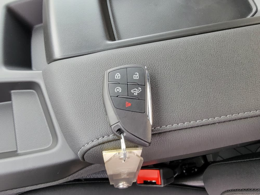 Thumbnail: 2025 Chevrolet Silverado 1500 - 17