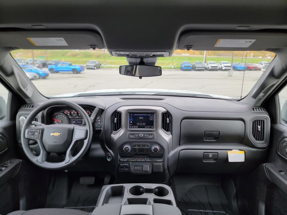 Thumbnail: 2025 Chevrolet Silverado 1500 - 10