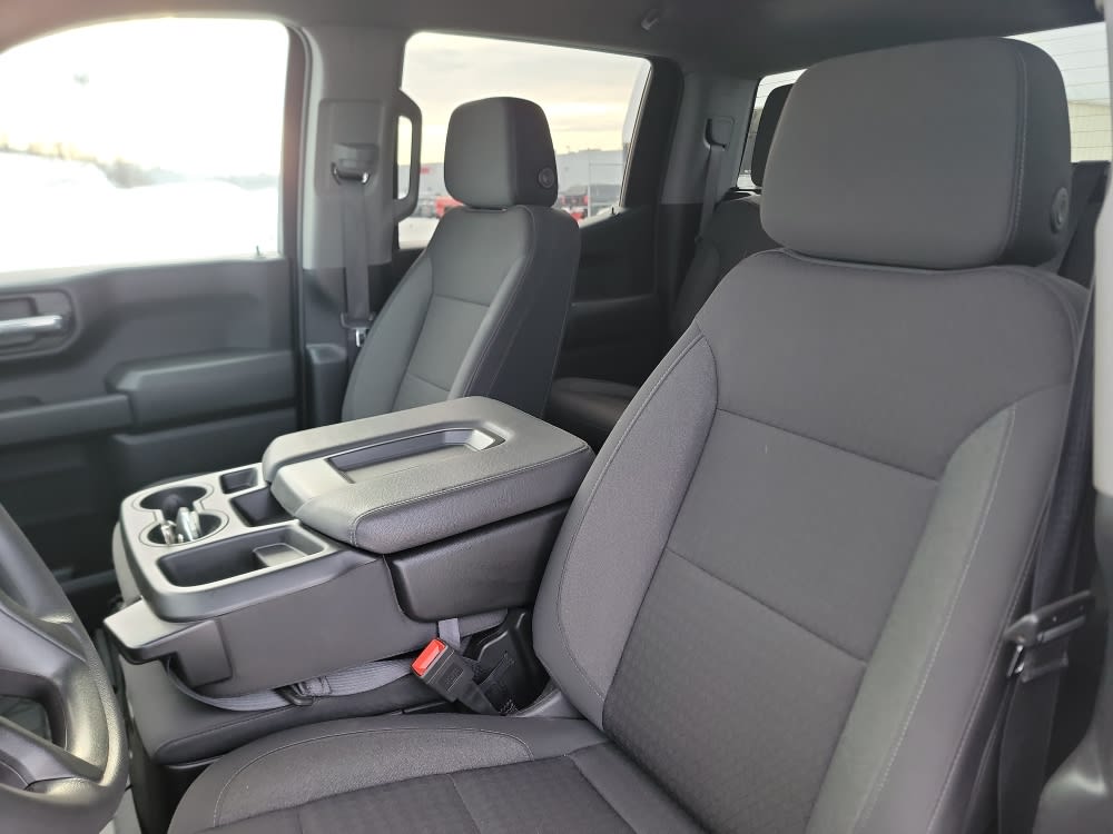 Thumbnail: 2025 Chevrolet Silverado 1500 - 9