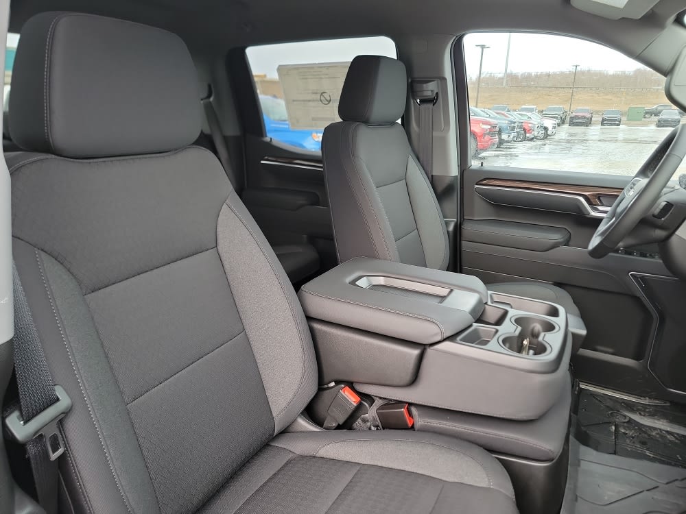 Thumbnail: 2026 Chevrolet Silverado 1500 - 11