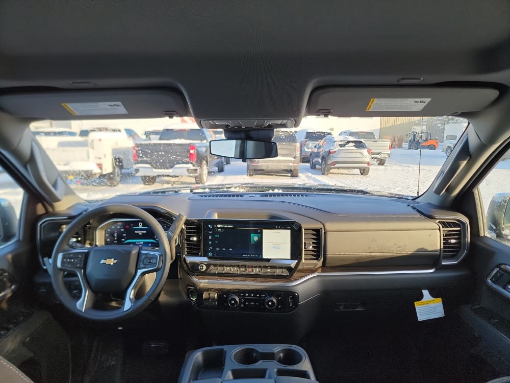 Thumbnail: 2026 Chevrolet Silverado 1500 - 9