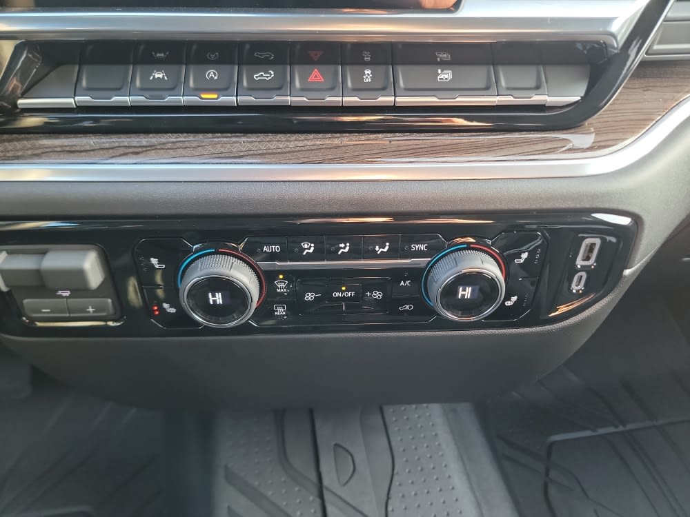 Thumbnail: 2026 Chevrolet Silverado 1500 - 23