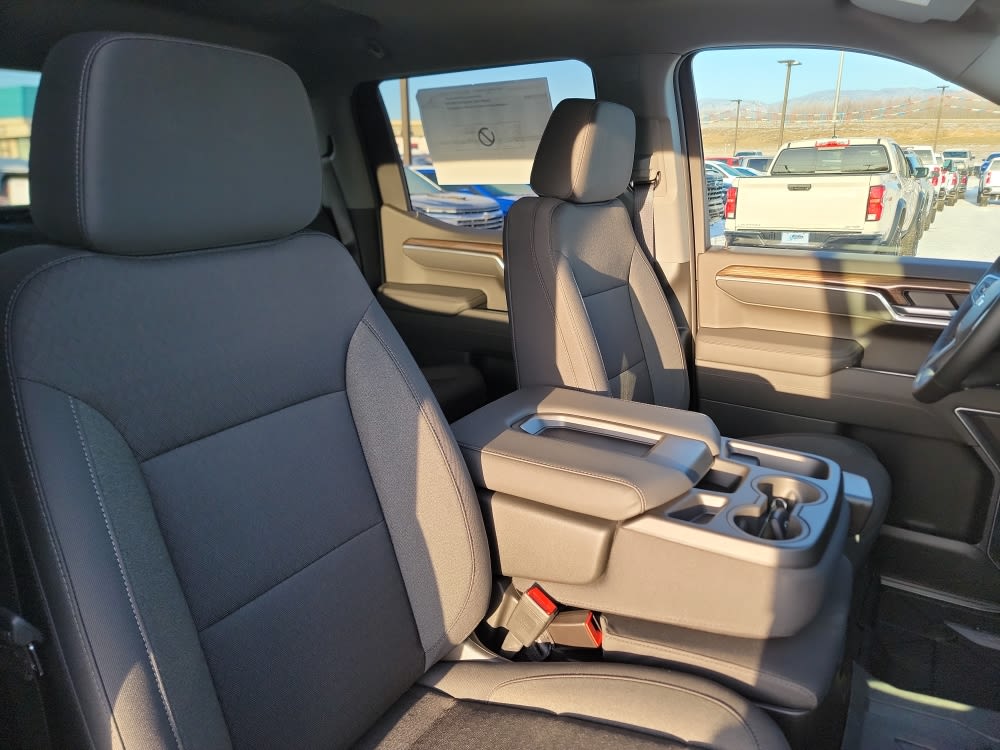 Thumbnail: 2026 Chevrolet Silverado 1500 - 11