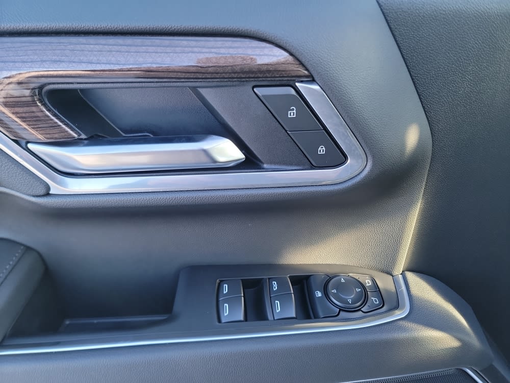 Thumbnail: 2026 Chevrolet Silverado 1500 - 20