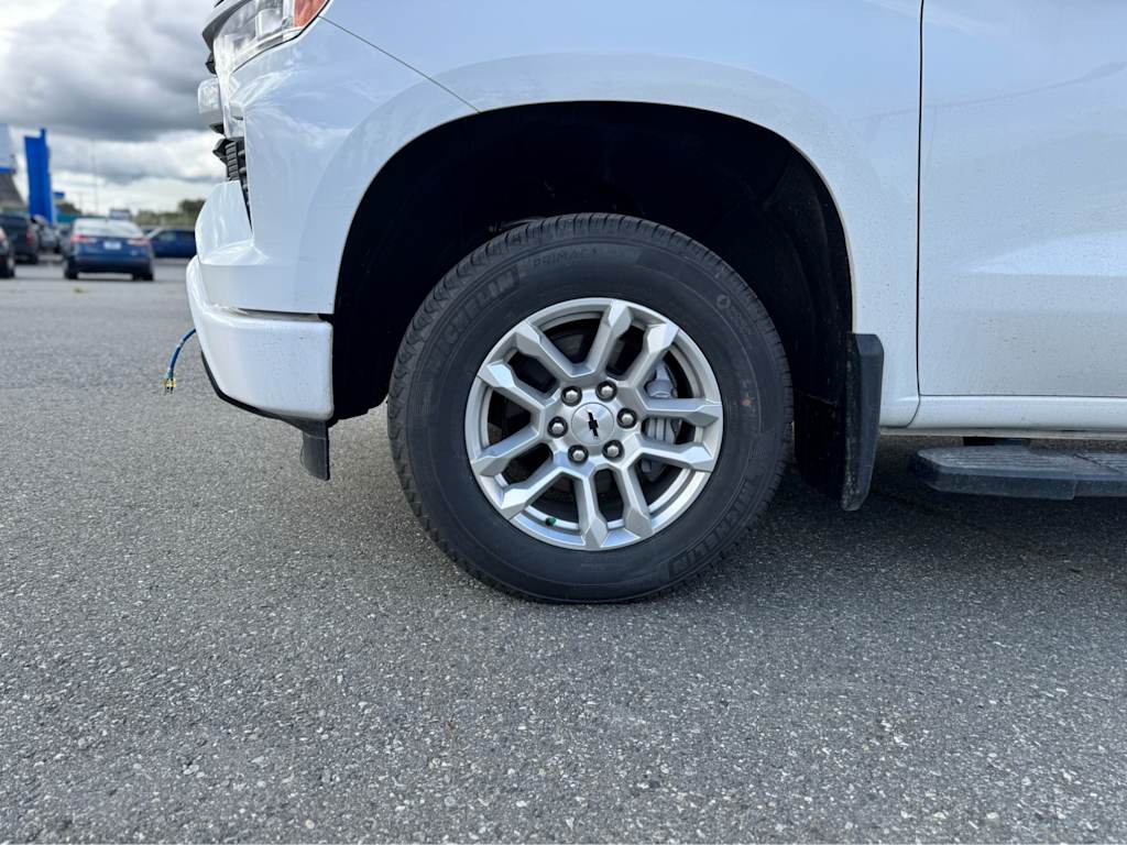 Thumbnail: 2025 Chevrolet Silverado 1500 - 8