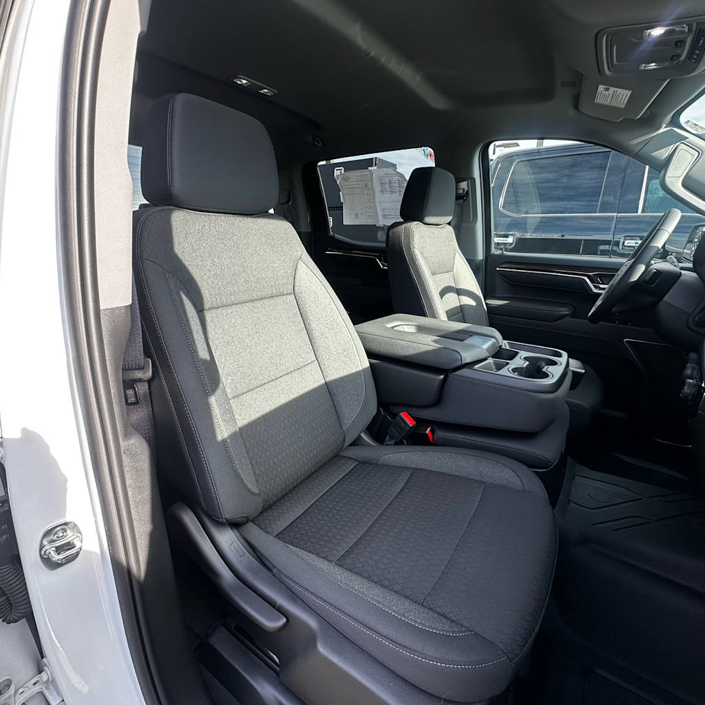 Thumbnail: 2025 Chevrolet Silverado 1500 - 10