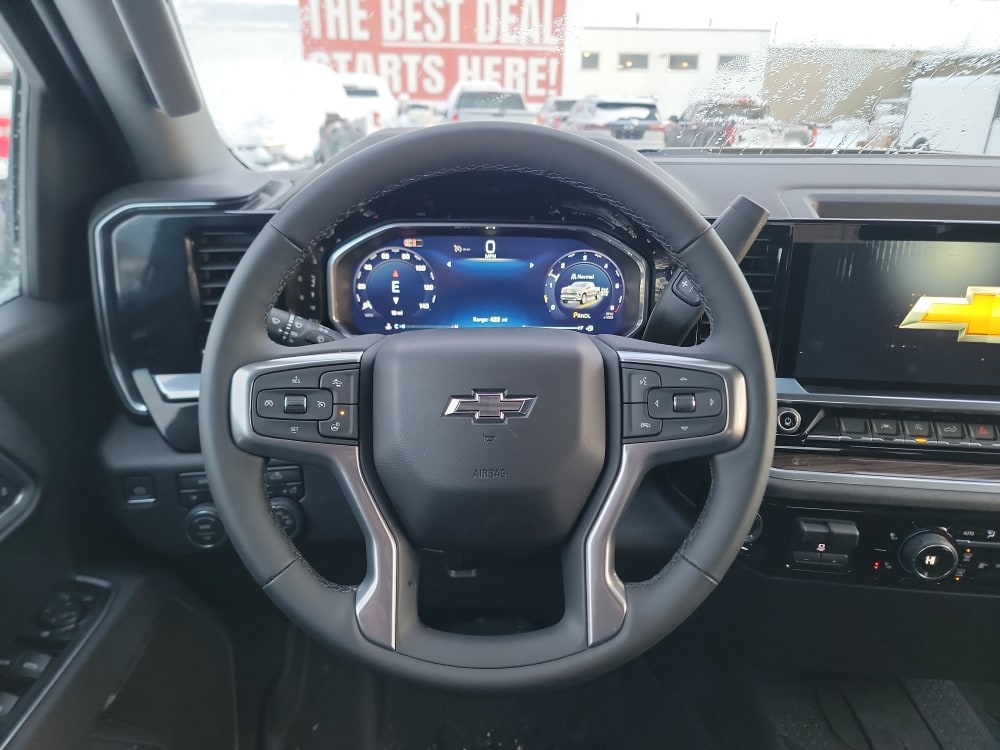 Thumbnail: 2026 Chevrolet Silverado 1500 - 2