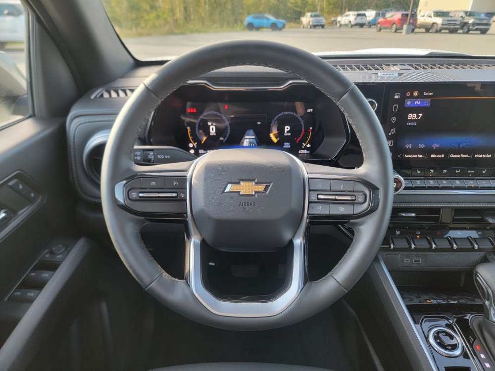 Thumbnail: 2024 Chevrolet Colorado - 2