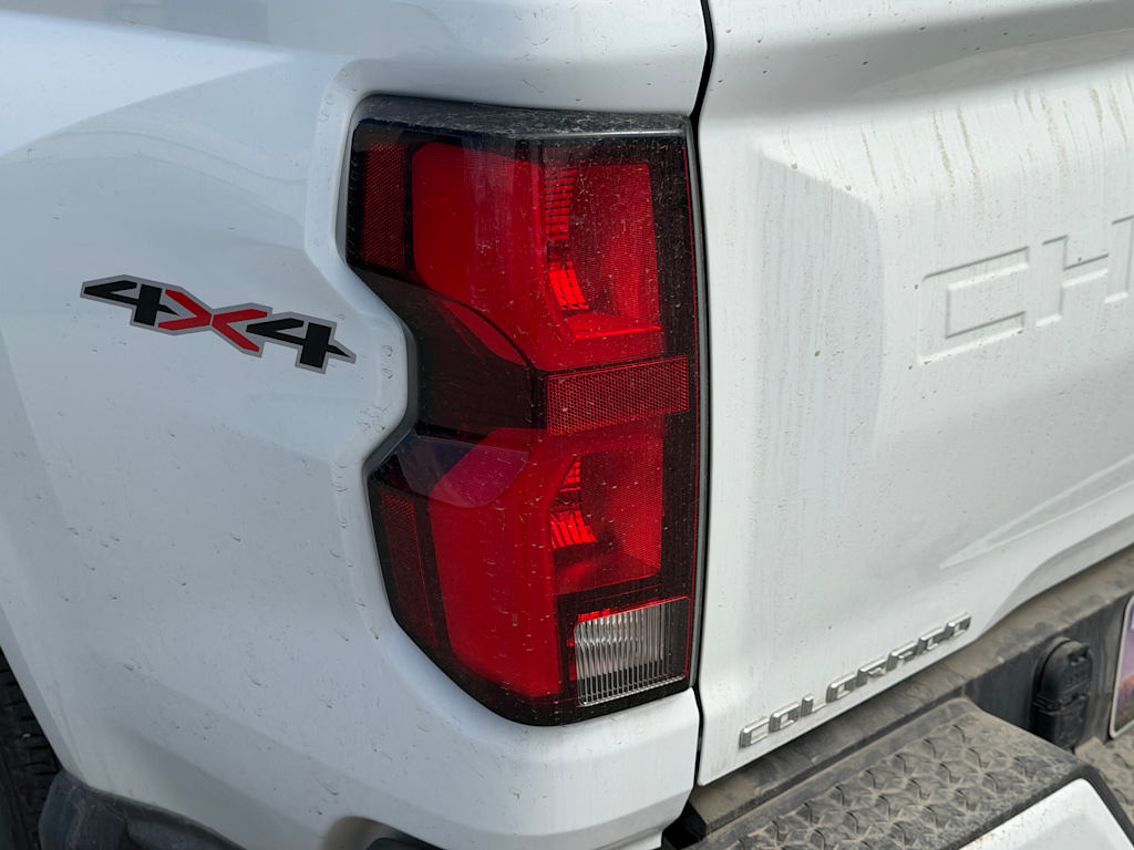 Thumbnail: 2024 Chevrolet Colorado - 13