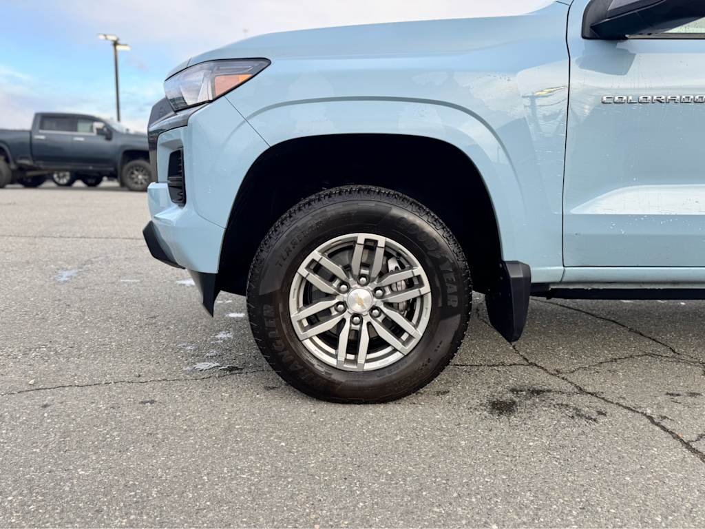 Thumbnail: 2025 Chevrolet Colorado - 6