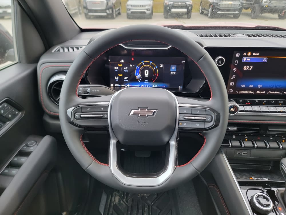 Thumbnail: 2026 Chevrolet Colorado - 2