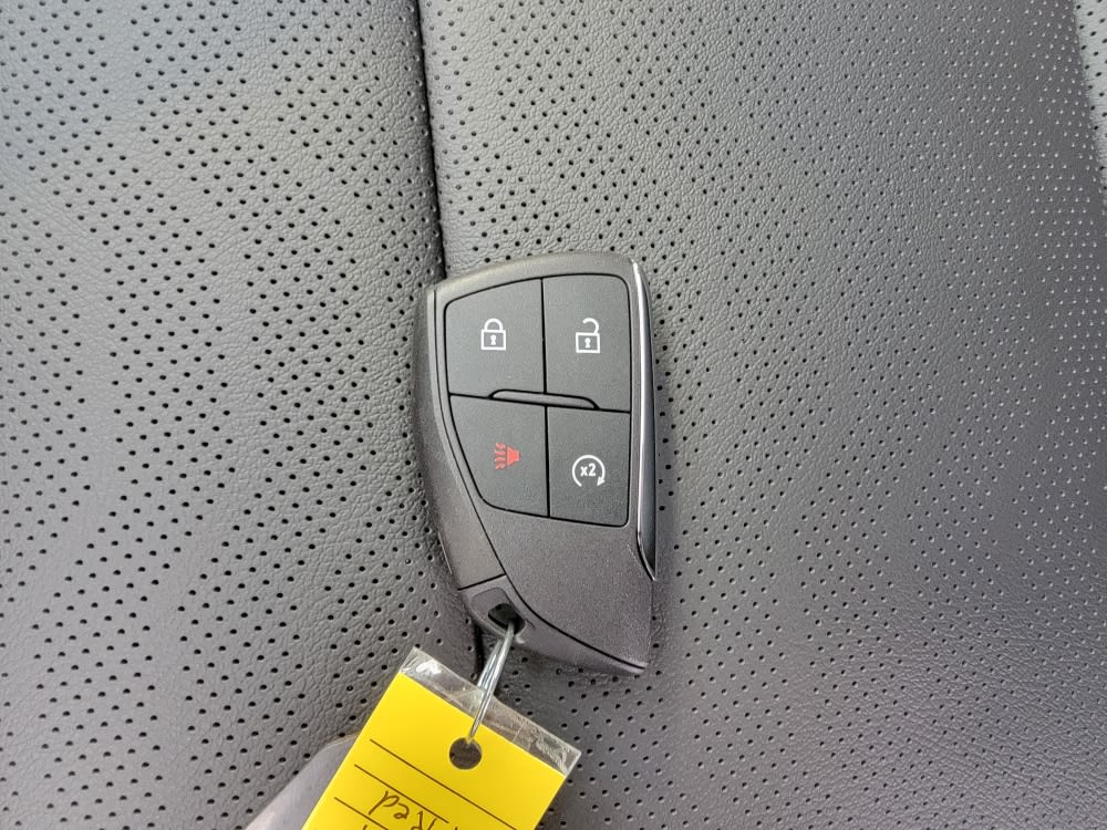 Thumbnail: 2026 Chevrolet Colorado - 17