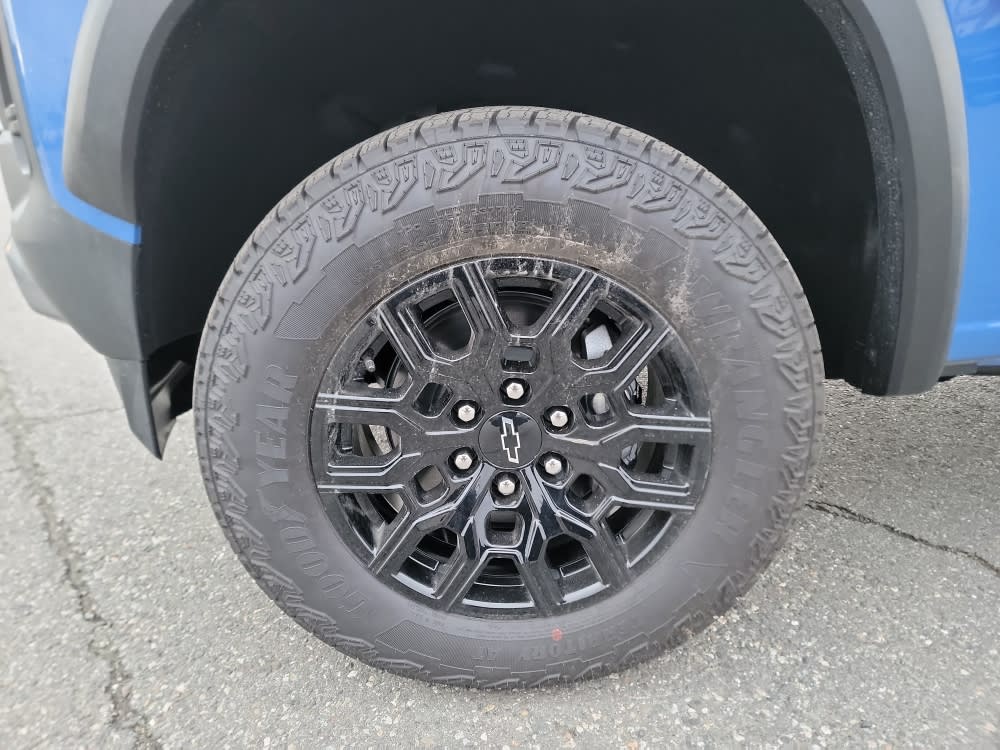 Thumbnail: 2026 Chevrolet Colorado - 8