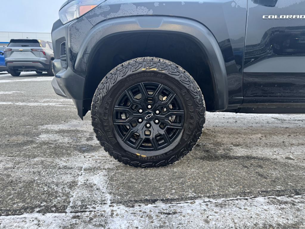 Thumbnail: 2025 Chevrolet Colorado - 8