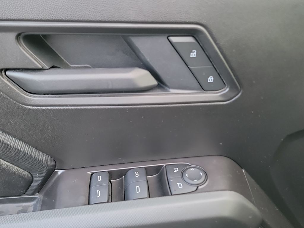 Thumbnail: 2025 Chevrolet Colorado - 22