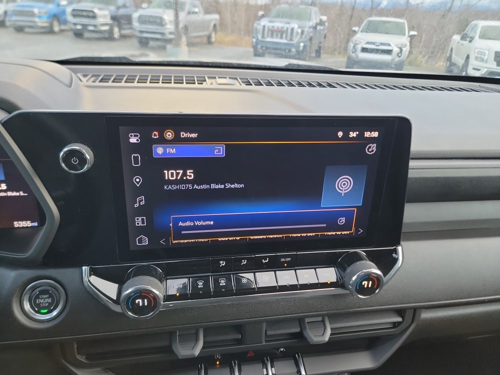 Thumbnail: 2025 Chevrolet Colorado - 13