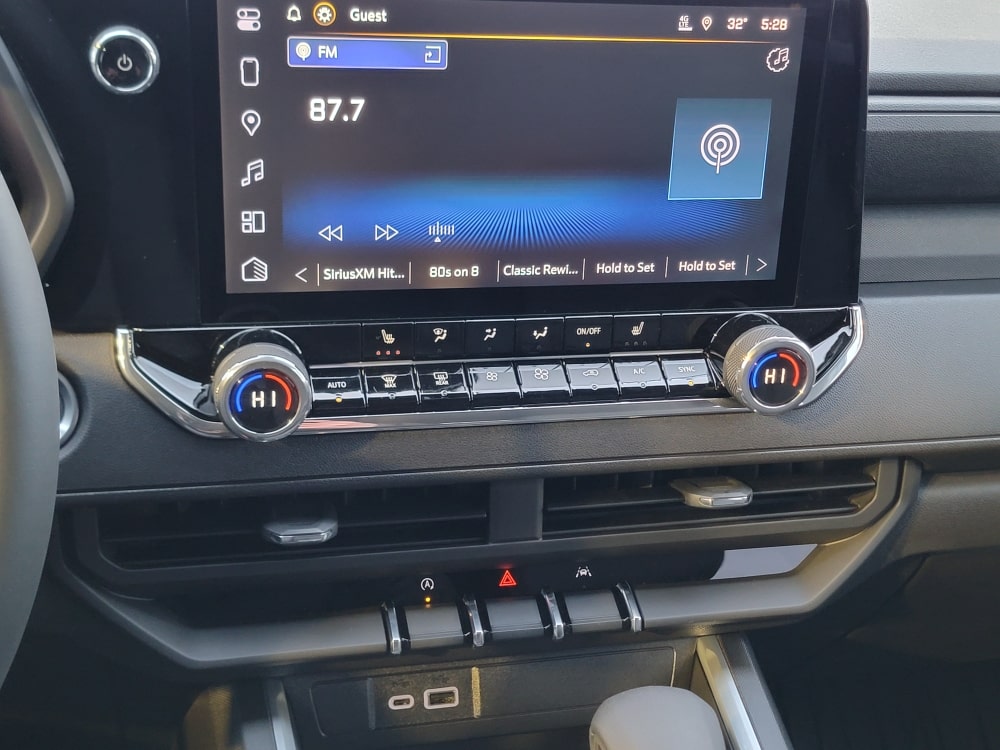 Thumbnail: 2026 Chevrolet Colorado - 24