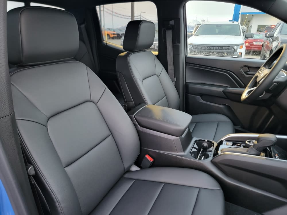 Thumbnail: 2026 Chevrolet Colorado - 11