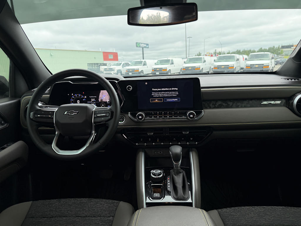 Thumbnail: 2024 Chevrolet Colorado - 8