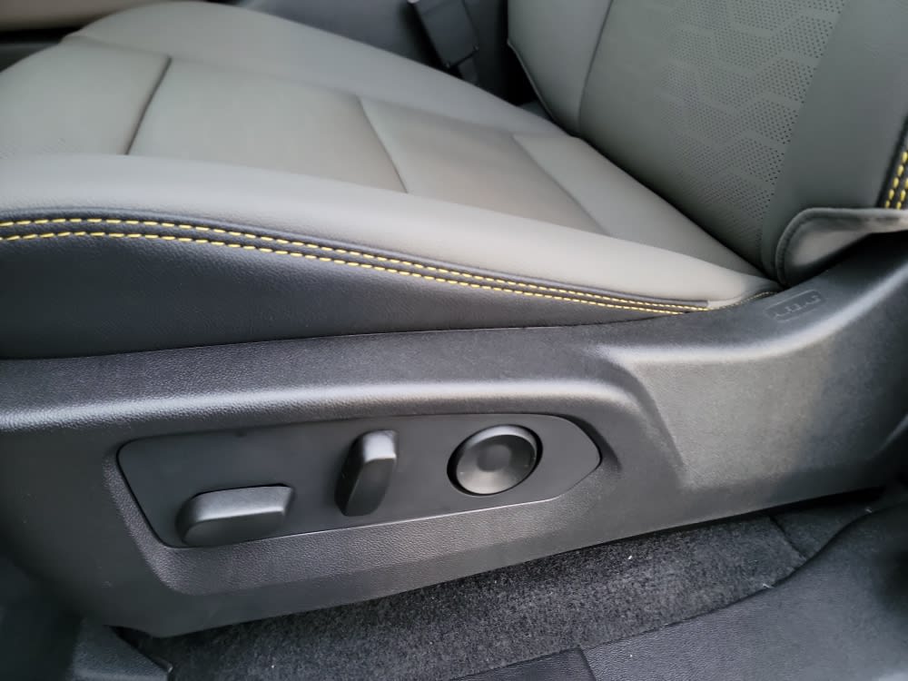 Thumbnail: 2026 Chevrolet Colorado - 23