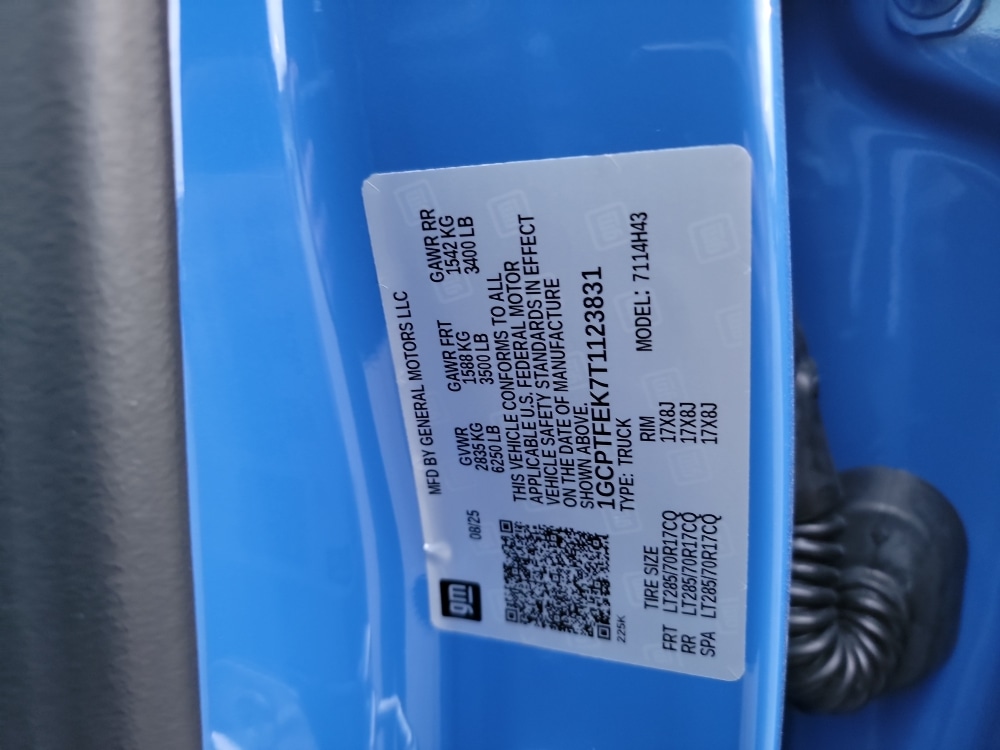 Thumbnail: 2026 Chevrolet Colorado - 18