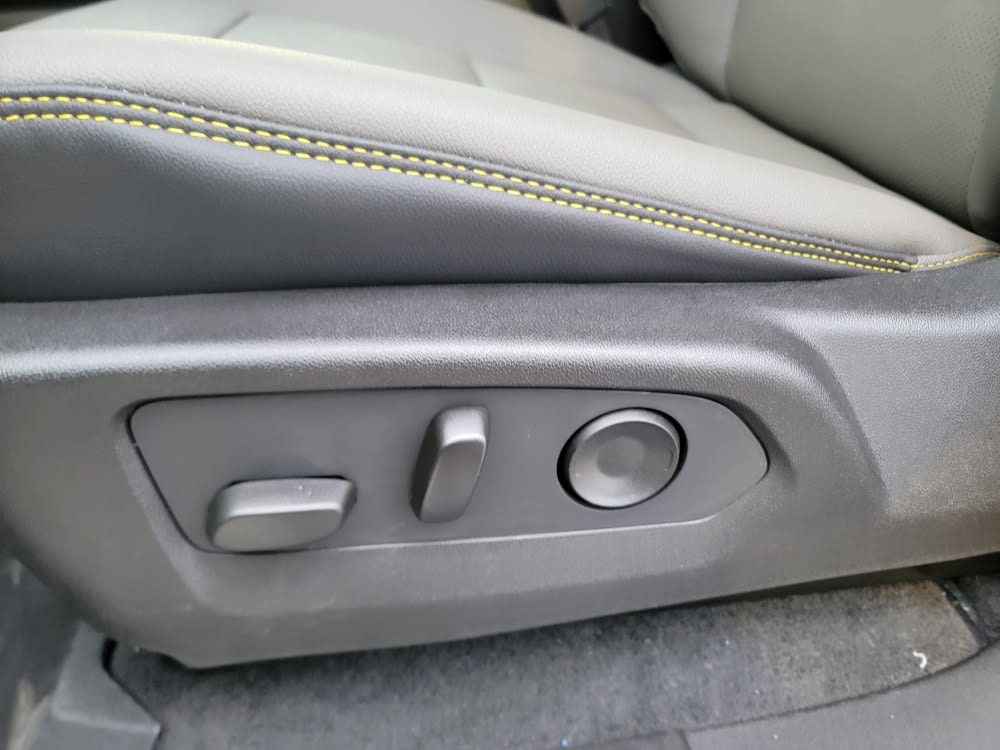 Thumbnail: 2026 Chevrolet Colorado - 23