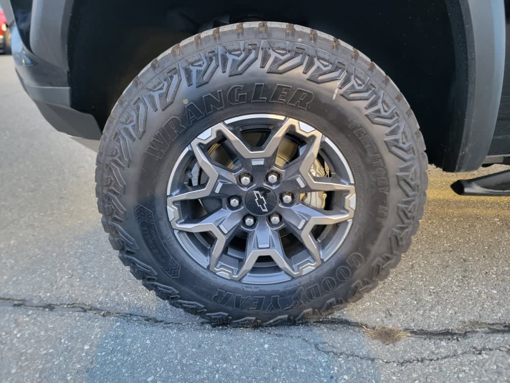 Thumbnail: 2026 Chevrolet Colorado - 8