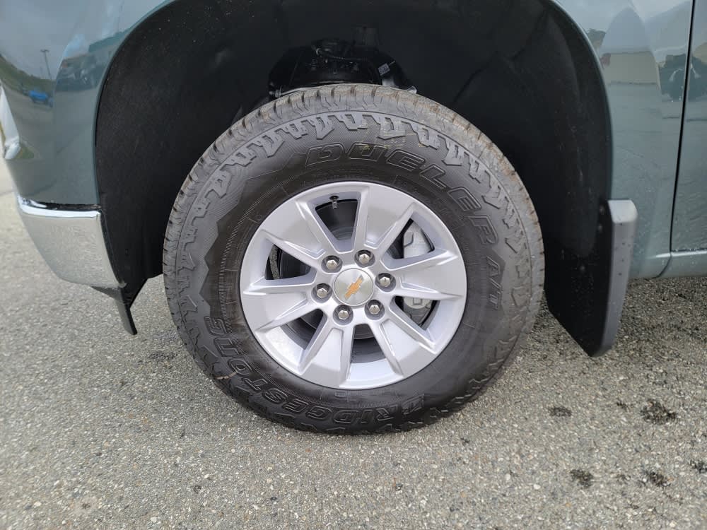 Thumbnail: 2026 Chevrolet Silverado 1500 - 8