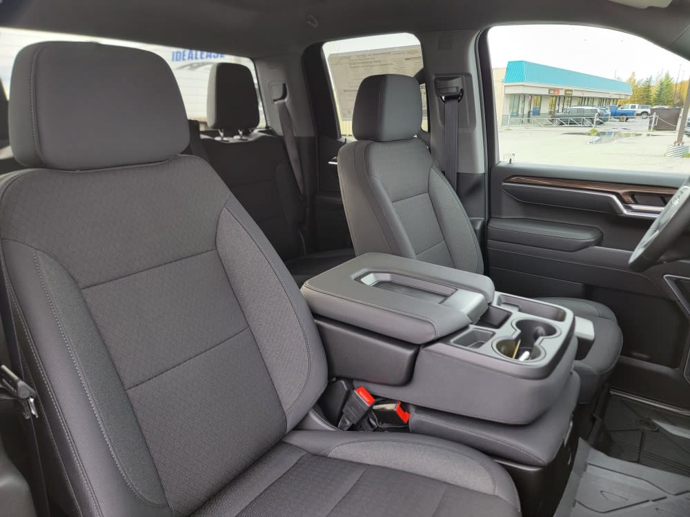 Thumbnail: 2026 Chevrolet Silverado 1500 - 11