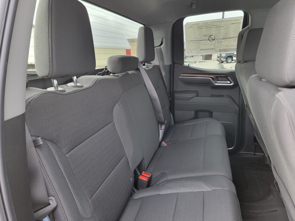 Thumbnail: 2026 Chevrolet Silverado 1500 - 12