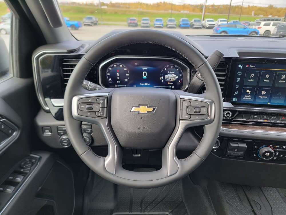 Thumbnail: 2026 Chevrolet Silverado 1500 - 2