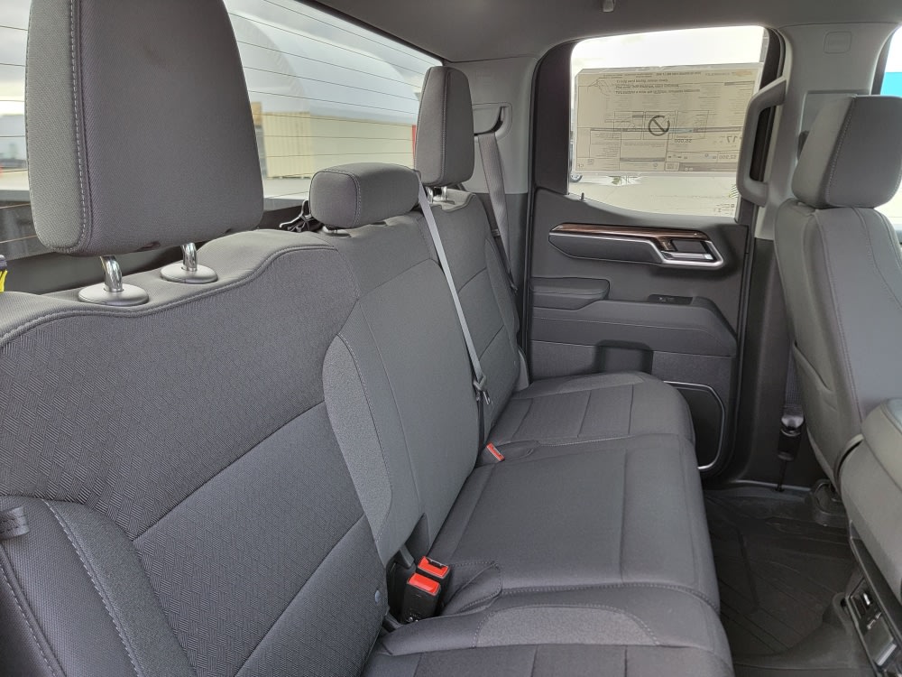 Thumbnail: 2026 Chevrolet Silverado 1500 - 12