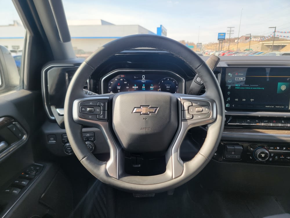 2024 Chevrolet Silverado 1500 RST 2