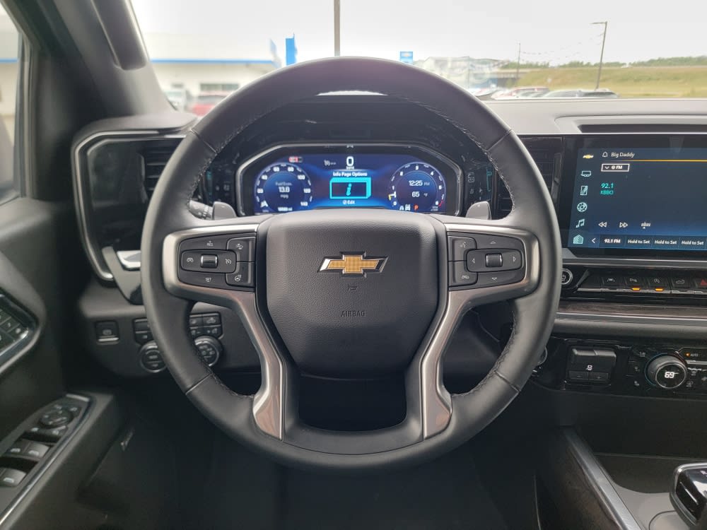 Thumbnail: 2024 Chevrolet Silverado 1500 - 2