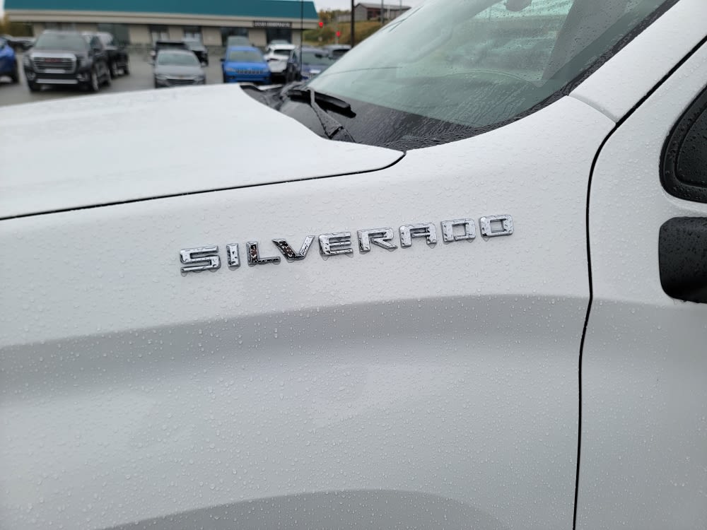 Thumbnail: 2025 Chevrolet Silverado 1500 - 7