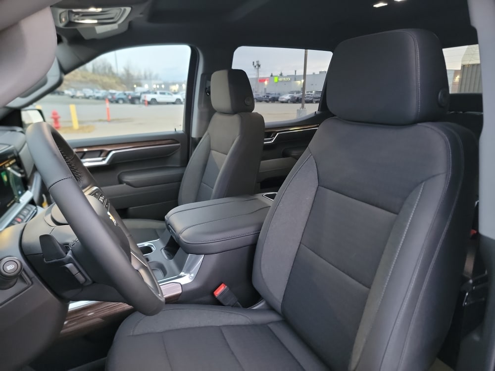 Thumbnail: 2026 Chevrolet Silverado 1500 - 10